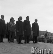 14.05.1972, Berlin, Niemiecka Republika Ludowa (NRD).
Uroczystość odsłonięcia Pomnika Żołnierza Polskiego i Niemieckiego Antyfaszysty. Nz. od prawej z przodu premier NRD Willi Stoph, premier PRL Piotr Jaroszewicz, I sekretarz Niemieckiej Socjalistycznej Partii Jedności Erich Honecker;  w drugim rzędzie 2. od lewej gen. Michał Rola-Żymierski.
Fot. Maciej Jasiecki, zbiory Ośrodka KARTA