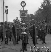 14.05.1972, Berlin, Niemiecka Republika Ludowa (NRD).
Uroczystość odsłonięcia Pomnika Żołnierza Polskiego i Niemieckiego Antyfaszysty. Nz. orkiestra wojskowa.
Fot. Maciej Jasiecki, zbiory Ośrodka KARTA