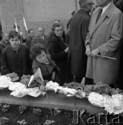 14.05.1972, Berlin, Niemiecka Republika Ludowa (NRD).
Uroczystość odsłonięcia Pomnika Żołnierza Polskiego i Niemieckiego Antyfaszysty. Nz. dekoracje.
Fot. Maciej Jasiecki, zbiory Ośrodka KARTA