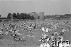 Lata 70., Szczecin, Polska.
Kąpielisko miejskie „Gontynka”. 
Fot. Maciej Jasiecki, zbiory Ośrodka KARTA