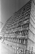Lata 60., Szczecin, Polska.
Wieżowce przy ul. Ofiar Oświęcimia.
Fot. Maciej Jasiecki, Fundacja Ośrodka KARTA