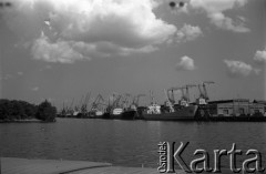 Lata 70., Szczecin, Polska.
Port.
Fot. Maciej Jasiecki, zbiory Ośrodka KARTA