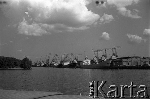 Lata 70., Szczecin, Polska.
Port.
Fot. Maciej Jasiecki, zbiory Ośrodka KARTA