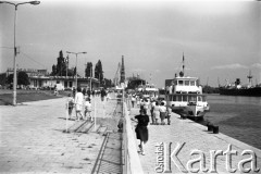 Lata 70., Szczecin, Polska.
Dworzec Morski, ul. Jana z Kolna.
Fot. Maciej Jasiecki, zbiory Ośrodka KARTA