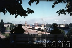 Lata 70., Szczecin, Polska.
Widok na port.
Fot. Maciej Jasiecki, zbiory Ośrodka KARTA