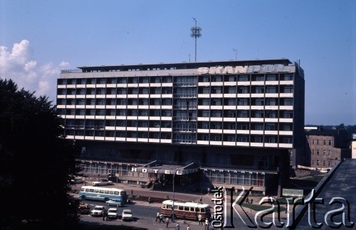 Lata 70., Kołobrzeg, Polska.
Hotel „Skanpol”.
Fot. Maciej Jasiecki, zbiory Ośrodka KARTA
