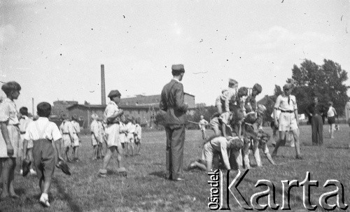 1941-1944, Warszawa.
Członkowie Towarzystwa Gimnastycznego 