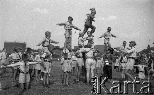 1941-1944, Warszawa.
Członkowie Towarzystwa Gimnastycznego 