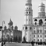 1966, Moskwa, ZSRR.
Sobór Uspieński, Dzwonnica Iwana Wielkiego oraz dzwon Car Kołokoł.
Fot. Maciej Jasiecki, zbiory Ośrodka KARTA