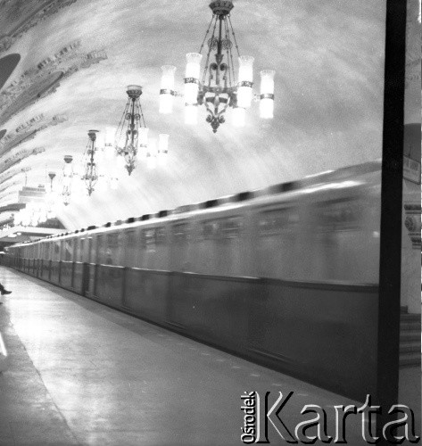 1966, Moskwa, ZSRR.
Metro.
Fot. Maciej Jasiecki, zbiory Ośrodka KARTA