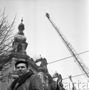 15.03.1973, Szczecin, Polska.
Pożar kamienicy w Alei Jedności Narodowej przy placu Grunwaldzkim (obecnie przy Alei Jana Pawła II 42).
Fot. Maciej Jasiecki, Fundacja Ośrodka KARTA