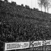 Lata 60.-70., Szczecin, Polska.
Kibice na trybunach.
Fot. Maciej Jasiecki, Fundacja Ośrodka KARTA