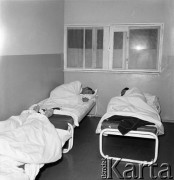 Lata 70., Szczecin, Polska.
Izba wytrzeźwień.
Fot. Maciej Jasiecki, Fundacja Ośrodka KARTA