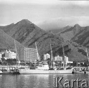 Lata 70., Santa Cruz de Tenerife, Hiszpania.
Port. Zdjęcie zrobione w czasie rejsu.
Fot. Maciej Jasiecki, zbiory Ośrodka KARTA