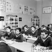 Lata 70., Szczecin, Polska.
Studenci Wyższej Szkoły Morskiej.
Fot. Maciej Jasiecki, Fundacja Ośrodka KARTA