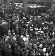 11.04.1970, Szczecin. Polska
Wodowanie statku Powstaniec Śląski w Stoczni Szczecińskiej im. Adolfa Warskiego. 
Fot. Maciej Jasiecki, zbiory Ośrodka KARTA