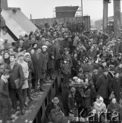 11.04.1970, Szczecin. Polska
Wodowanie statku Powstaniec Śląski w Stoczni Szczecińskiej im. Adolfa Warskiego. 
Fot. Maciej Jasiecki, zbiory Ośrodka KARTA