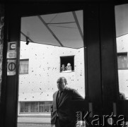 1972, Hamburg, Republika Federalna Niemiec.
Kapitan Karol Brandys. Zdjęcie wykonane w czasie rejsu MS Gliwice II. 
Fot. Maciej Jasiecki, zbiory Ośrodka KARTA