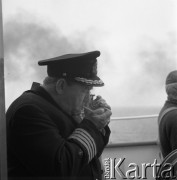 1972, brak miejsca.
Kapitan żeglugi Jan Podsiadły pokładzie MS Jedność Robotnicza.
Fot. Maciej Jasiecki, zbiory Ośrodka KARTA
