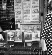 Wrzesień 1975, Lizbona, Portugalia.
Portrety komunistów. Zdjęcie wykonane w czasie rejsu MS Kopalnia Wirek.
Fot. Maciej Jasiecki, zbiory Ośrodka KARTA