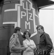 Lata 70., brak miejsca.
Kapitan żeglugi wielkiej Danuta Kobylińska-Walas ps. „Żaba” z mężem Czesławem Walasem i synem Konradem Walasem.
Fot. Maciej Jasiecki, zbiory Ośrodka KARTA