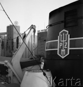Lata 70., Szwecja.
Prom m/f Gryf w porcie. Pływał na trasie Świnoujście-Ystad (Szwecja).
Fot. Maciej Jasiecki, zbiory Ośrodka KARTA