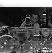 Lata 70., brak miejsca.
Fotograf Maciej Jasiecki. Zdjęcie wykonane w czasie rejsu MS Bieszczady, statku Polskiej Żeglugi Morskiej.
Fot. Maciej Jasiecki, zbiory Ośrodka KARTA