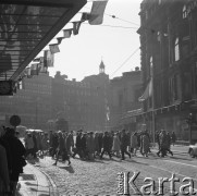 Lata 70., Helsinki, Finlandia.
Ulica. Zdjęcie wykonane w czasie rejsu MS Bieszczady, statku Polskiej Żeglugi Morskiej.
Fot. Maciej Jasiecki, zbiory Ośrodka KARTA