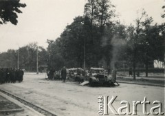 Po 1.09.1939, Warszawa, Polska.
Aleje Ujazdowskie.
Fot. NN, zbiory Ośrodka KARTA, udostępnił Roman Trojanowicz