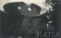 Po 1.09.1939, Warszawa, Polska.
Kościół Ewangelicko-Augsburski pod wezwaniem Św. Trójcy na placu Małachowskiego.
Fot. NN, zbiory Ośrodka KARTA, udostępnił Roman Trojanowicz