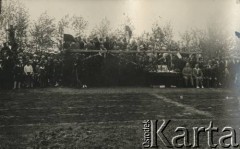 Lata 20., Mołodeczno, woj. wileńskie, Polska.
Święto Przysposobienia Wojskowego i Wychowania Fizycznego w Mołodecznie.
Fot. NN, kolekcja Jana Piekutowskiego, zbiory Ośrodka KARTA