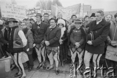 12.02.1981, Warszawa, Polska.
Manifestacja w związku z rozprawą rewizyjną przed Sądem Najwyższym w sprawie rejestracji 