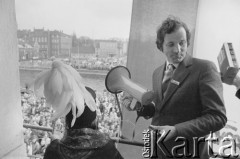 Ok. 1981, Bydgoszcz, Polska.
Jan Rulewski z megafonem. 
Fot. Tomasz Tomaszewski, zbiory Ośrodka KARTA