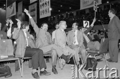 5-10.09, 26.09-7.10.1981, Gdańsk, Polska.
I Krajowy Zjazd Delegatów NSZZ 