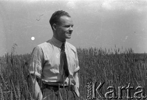 1943-1946, Wielka Brytania. 
Lotnik Polskich Sił Powietrznych na łonie natury.
Fot. Zenon Brejwo, zbiory Ośrodka KARTA