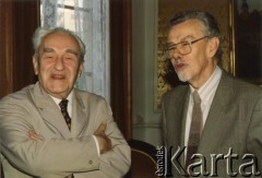 1993, Bruksela, Belgia.
Dziennikarz i publicysta Jerzy Turowicz i Jan Kułakowski, ambasador RP przy Unii Europejskiej.
Fot. NN, kolekcja Zofii i Jana Kułakowskich, udostępniła Zofia Kułakowska, zbiory Ośrodka KARTA