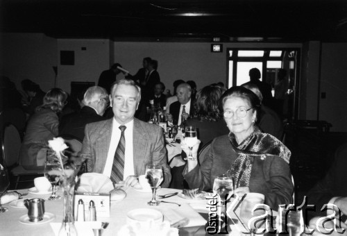 Lata 90., Waszyngton, USA.
Marek Walicki i działaczka niepodległościowa Zofia Korbońska na przyjęciu z Lechem Wałęsą.
Fot. NN, kolekcja Marka Walickiego, zbiory Ośrodka KARTA