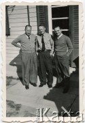 1957, Comodoro Rivadavia, prowincja Chubut, Argentyna.
Ludwik Figna (pierwszy z prawej) z kolegami.
Fot. NN, zbiory Juana Ludvica Figny, reprodukcje cyfrowe w Bibliotece Polskiej im. Ignacego Domeyki w Buenos Aires (Biblioteca Polaca Ignacio Domeyko) i w Ośrodku KARTA w Warszawie.