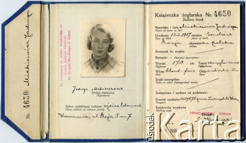 3.10.1936, Gdynia, Polska.
Książeczka żeglarska Jadwigi Mickiewicz.
Fot. NN, zbiory Moniki Mickiewicz, reprodukcje cyfrowe w Bibliotece Polskiej im. Ignacego Domeyki w Buenos Aires (Biblioteca Polaca Ignacio Domeyko) i w Ośrodku KARTA w Warszawie.