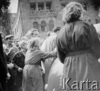 28.06.1956, Poznań, Poznańskie woj., Polska.
Protest poznańskich robotników. Fotografie wykonane przez funkcjonariuszy UB w celu identyfikacji manifestantów.
Fot. NN, zbiory Ośrodka KARTA, udostępnił Grzegorz Braun