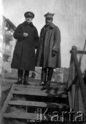 1919, brak miejsca.
Oficer angielski i porucznik Józef Sierociński, członek Polskiej Misji Wojskowej na Syberii.
Fot. Jarosław Okulicz-Kozaryn, zbiory Ośrodka KARTA
