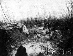 Listopad 1914, wschodnia Małopolska.
Po bitwie nad Sanem - poległy żołnierz formacji węgierskich.
Fot. Jarosław Okulicz-Kozaryn, zbiory Ośrodka KARTA