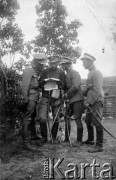1919, brak miejsca.
Wojna polsko-bolszewicka. Czterej oficerowie 11 Pułku Ułanów.
Fot. NN, zbiory Ośrodka KARTA, udostępnili Halina i Maciej Kosińscy.