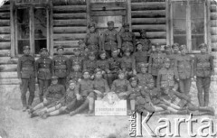 Ok. 1920, brak miejsca.
Wojna polsko-bolszewicka. Żołnierze 2 Kompanii Zapasowej.
Fot. NN, zbiory Ośrodka KARTA, kolekcja Bolesława Świderka, udostępniła Wanda Świderek.