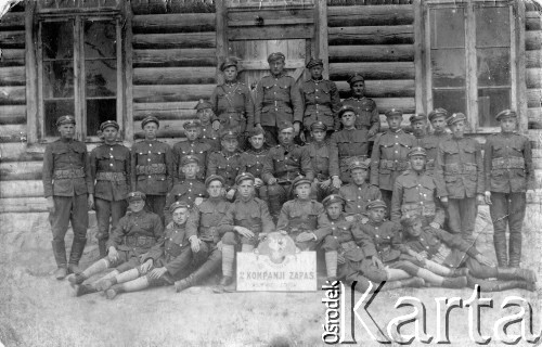 Ok. 1920, brak miejsca.
Wojna polsko-bolszewicka. Żołnierze 2 Kompanii Zapasowej.
Fot. NN, zbiory Ośrodka KARTA, kolekcja Bolesława Świderka, udostępniła Wanda Świderek.