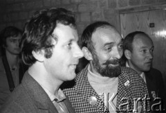 wrzesień-październik 1981, Gdańsk, Polska.
Obrady I Krajowego Zjazdu Delegatów NSZZ „Solidarność”. Na zdjęciu przewodniczący Zarządu Regionu  w Bydgoszczy Jan Rulewski (1. z lewej) i Zygmunt Ciechorski (2. z lewej).
Fot. Maciej Czarnocki, zbiory Ośrodka KARTA.
