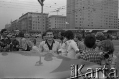 3-5.08.1981, Warszawa, Polska.
Kierowcy autobusów miejskich i ciężarówek zablokowali rondo u zbiegu ulic Marszałkowskiej i Alei Jerozolimskich. Protestowali w ten sposób przeciwko obniżce kartkowych przydziałów mięsa i trudnościom zaopatrzeniowym. Strajk został zorganizowany przez Zarząd Regionu NSZZ 