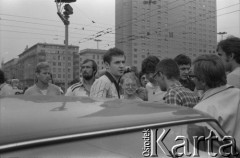 3-5.08.1981, Warszawa, Polska.
Kierowcy autobusów miejskich i ciężarówek zablokowali rondo u zbiegu ulic Marszałkowskiej i Alei Jerozolimskich. Protestowali w ten sposób przeciwko obniżce kartkowych przydziałów mięsa i trudnościom zaopatrzeniowym. Strajk został zorganizowany przez Zarząd Regionu NSZZ 