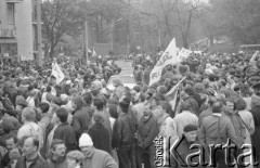 1.05.1989, Warszawa, Polska.
Manifestacja zorganizowana przez NSZZ 