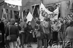 3.05.1982, Warszawa, Polska.
Niezależna demonstracja na Starym Mieście, zorganizowana przez podziemne struktury 